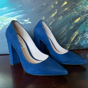 GORGEOUS Steve Madden Prance Pumps